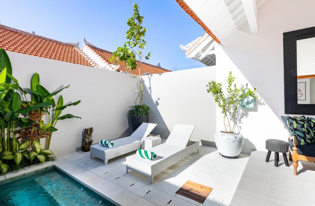 Villa Revo Seminyak Exteriör bild